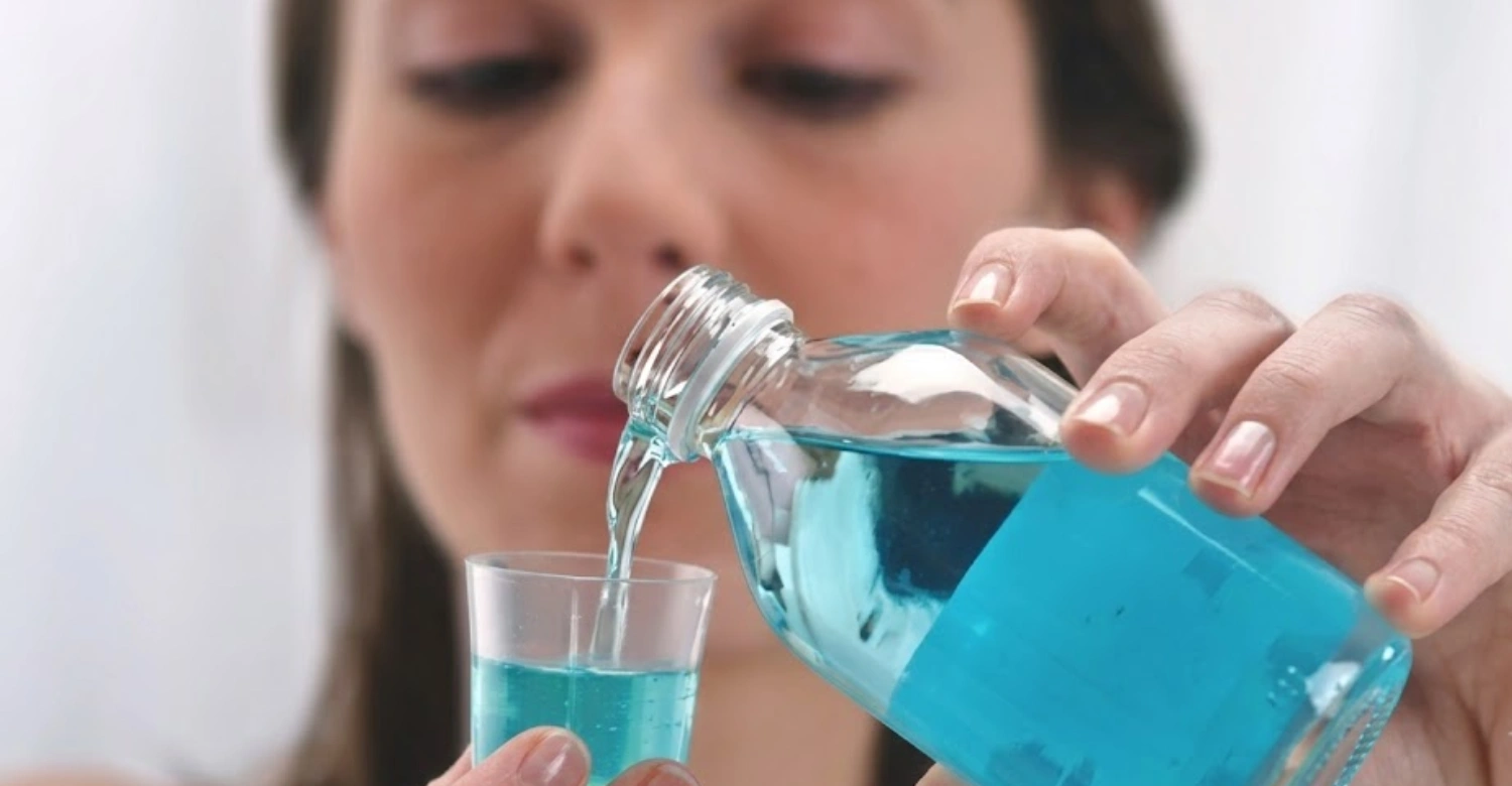 Does Mouthwash Help Periodontal Disease